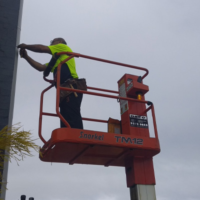 Fully Equipped for Warehouses, Factories & Elevated Installs